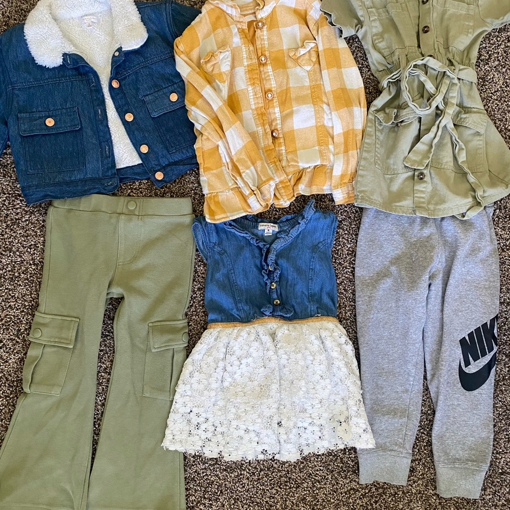 Nike Gray Sweatpants and Kids Clothing Collection